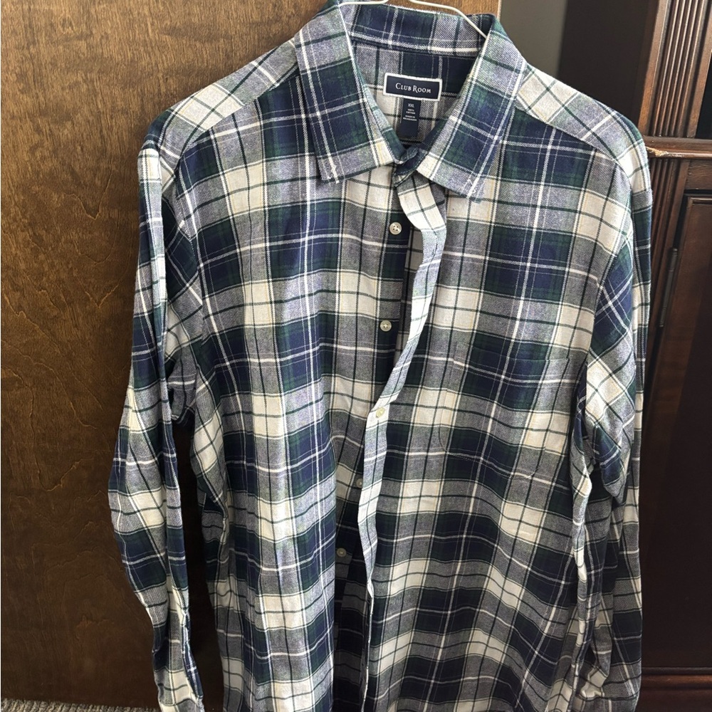 Club Room Navy and White Plaid Button Down Shirt